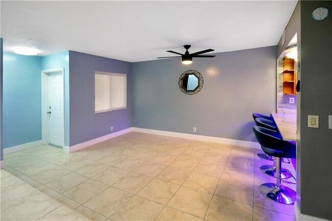 Building Photo - 4087 Coral Springs Dr