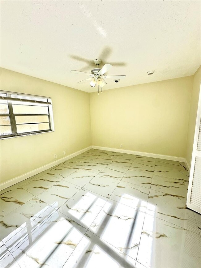 Building Photo - 4141 NW 90th Ave
