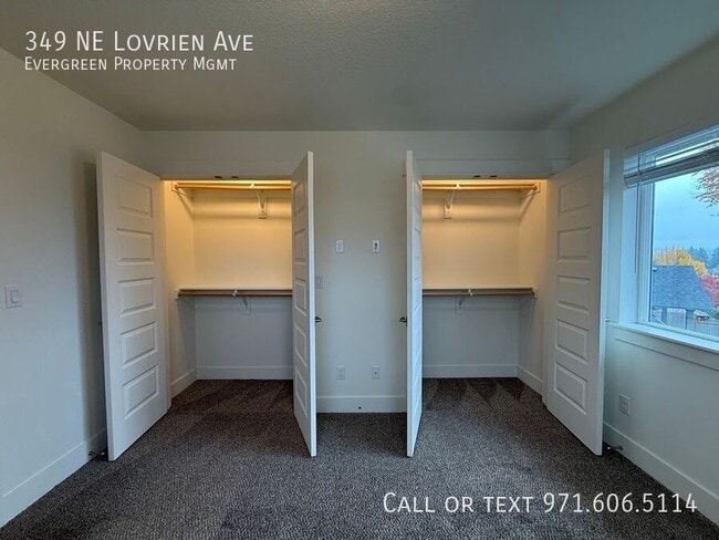 Building Photo - 349 NE Lovrien Ave