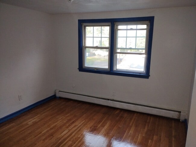 Building Photo - 15 Robert Arey Dr