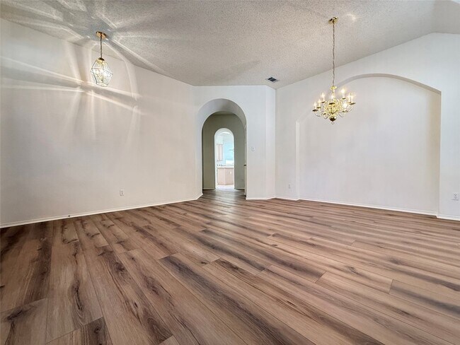 Building Photo - 7213 Randall Way