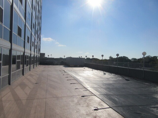 Building Photo - 7234 W North Ave