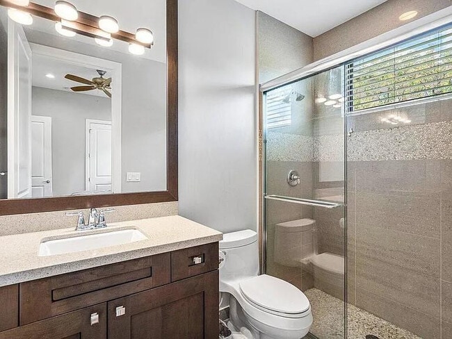 Building Photo - 17511 Cadena Dr