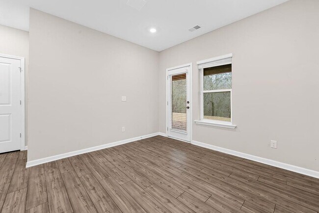 Building Photo - 2247 Pink Hawthorn Dr