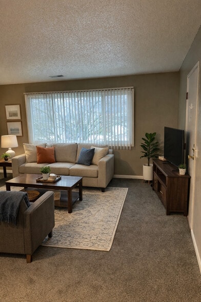 Building Photo - Colby Apartments