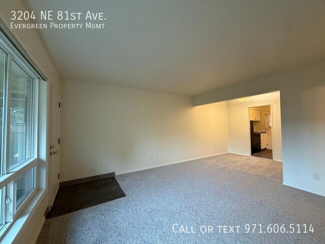 Building Photo - 3204 NE 81st Ave