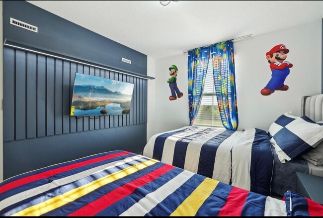 Building Photo - 646 Longboat Dr