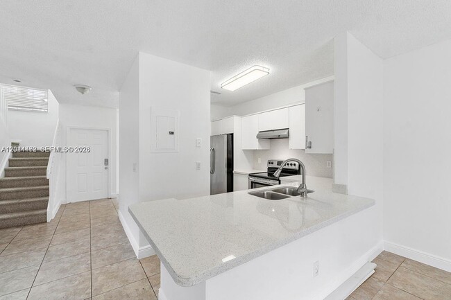Building Photo - 16035 Emerald Cove Rd