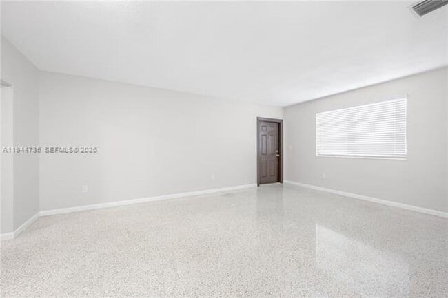 Building Photo - 3855 SW 87th Pl