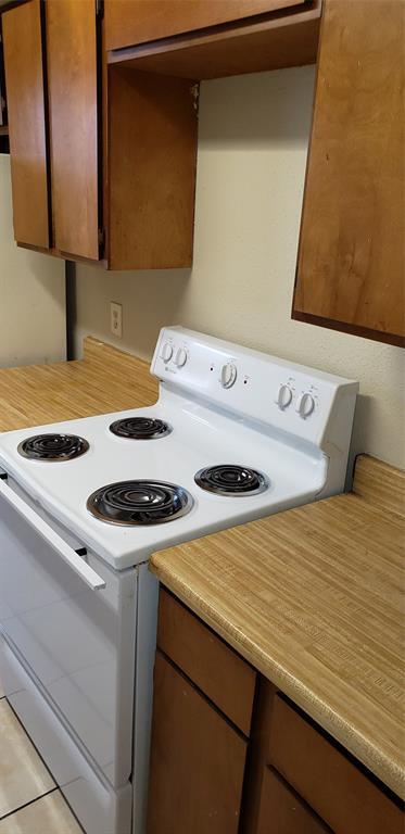 Building Photo - 6633 W Airport Blvd