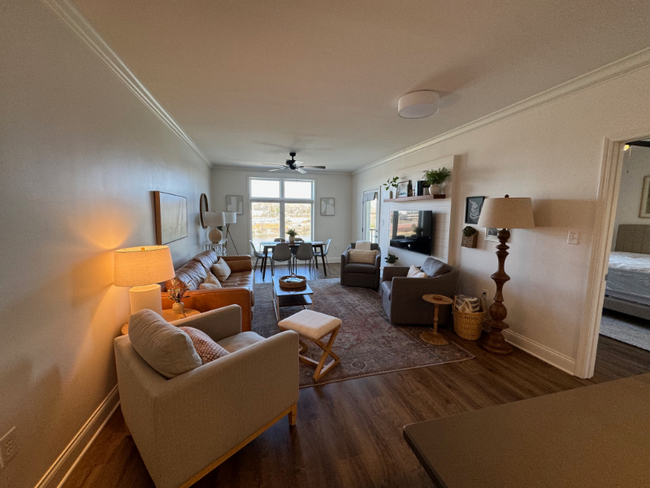 Building Photo - 3001 River Towne Way