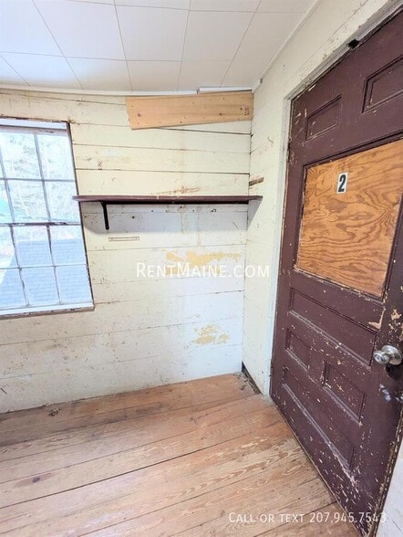 Building Photo - 3 Cushing St