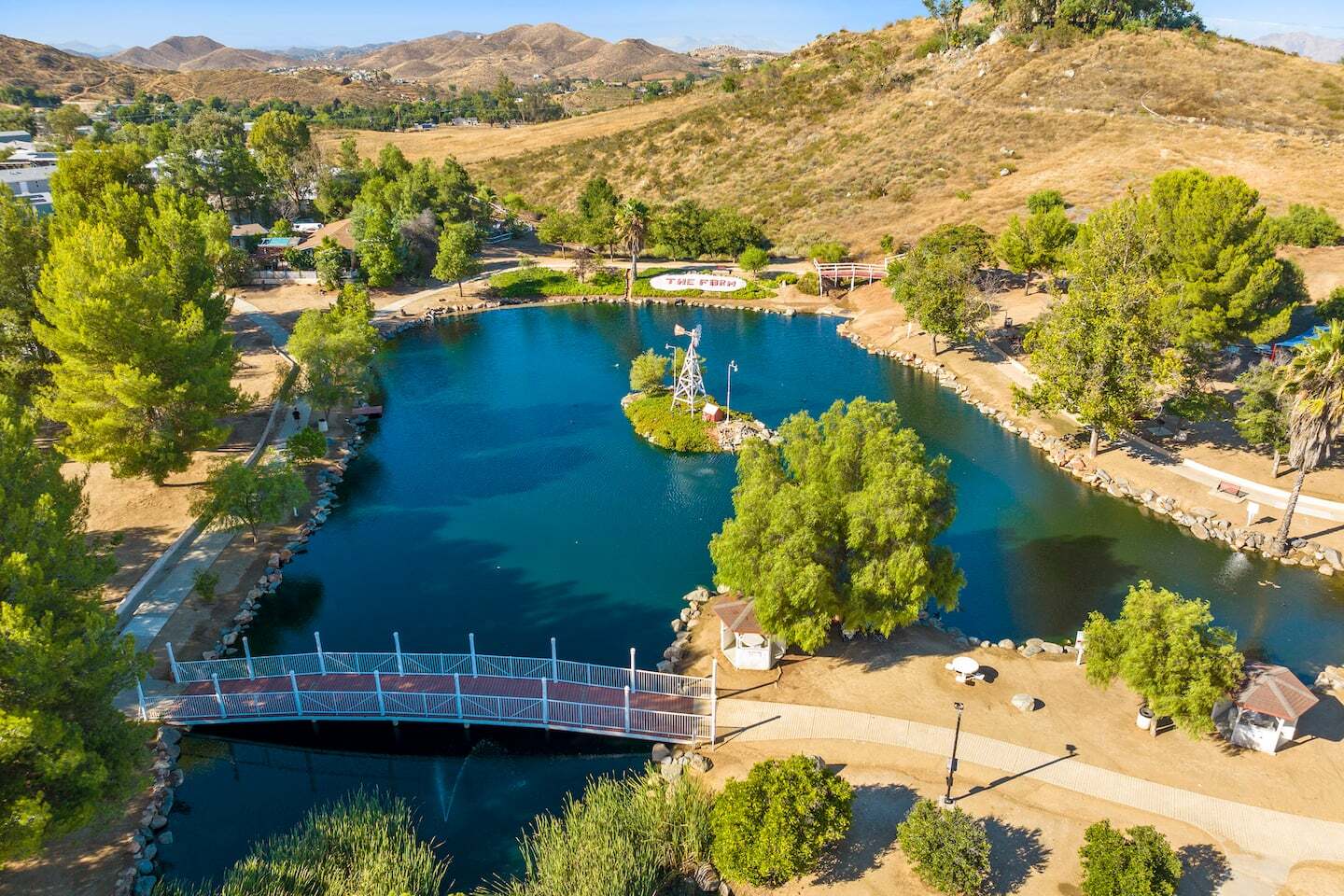 Building Photo - 24940 Butterchurn Rd