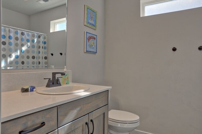 Building Photo - New home for Rent! Great Location.