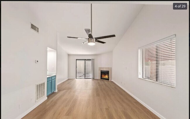 Building Photo - 4135 N 17th St