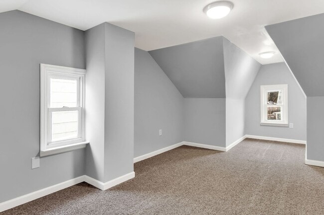 Building Photo - Coming Soon - Charming 3 Bedroom, 1.5 Bath...