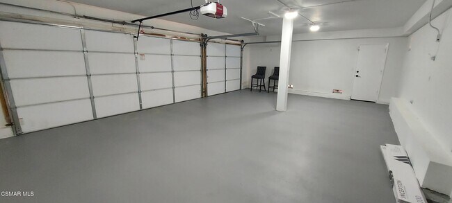 Building Photo - 748 Azure Hills Dr