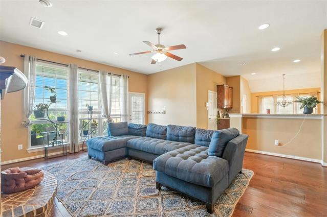 Building Photo - 7114 Waterbury Dr