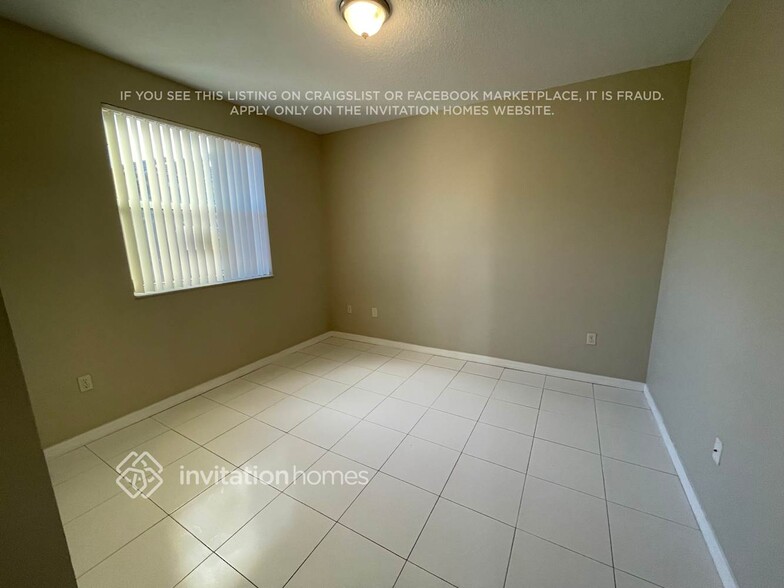 Building Photo - 2030 NW 98th Terrace