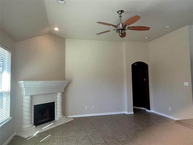 Building Photo - 2809 Blue Heron Dr