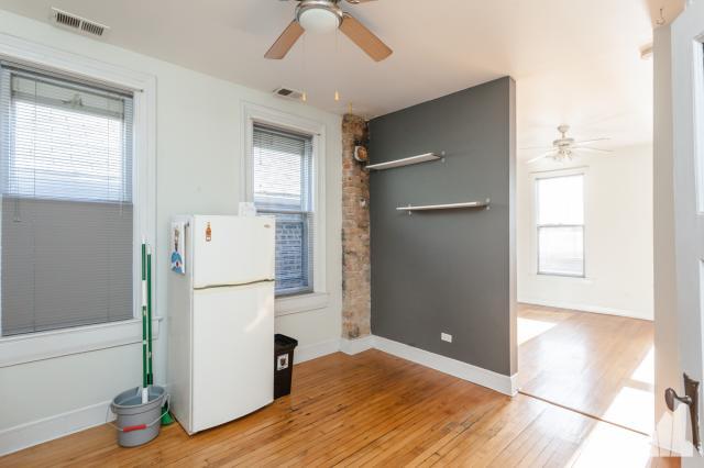 Building Photo - 1 bedroom in Chicago IL 60608