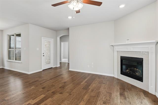Building Photo - 1104 Milfoil Dr