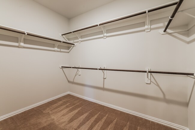 Building Photo - 16130 Barge Way