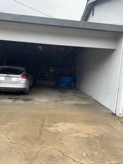 Building Photo - 260 Belden St