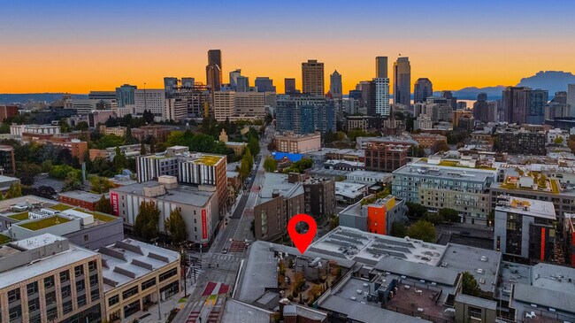 Building Photo - 1408 12th Ave