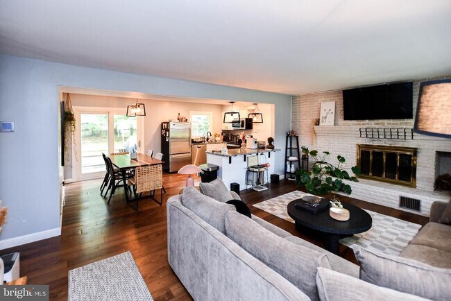 Building Photo - 4105 Yardley Ct