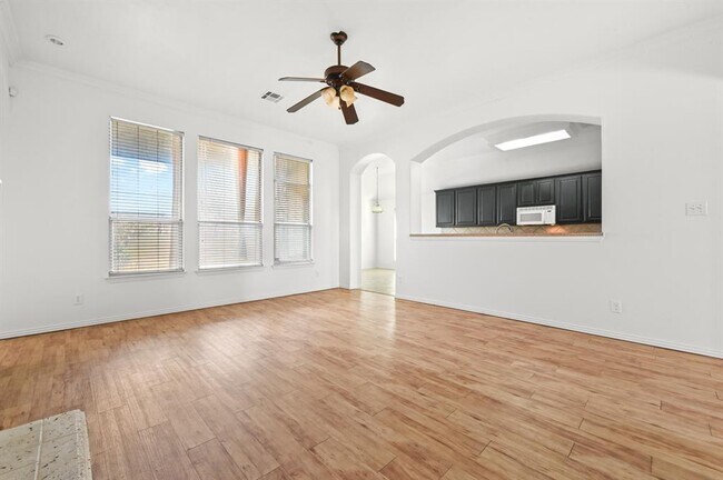 Building Photo - 1665 Amberwood Loop