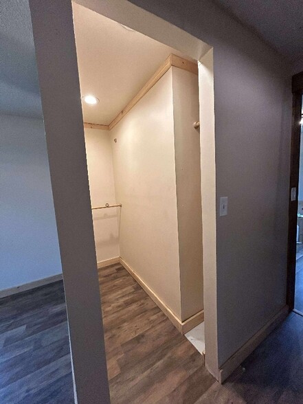 Building Photo - 4716 S Wheelock Rd