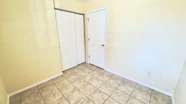 Building Photo - 4270 Deerfield Hills Rd