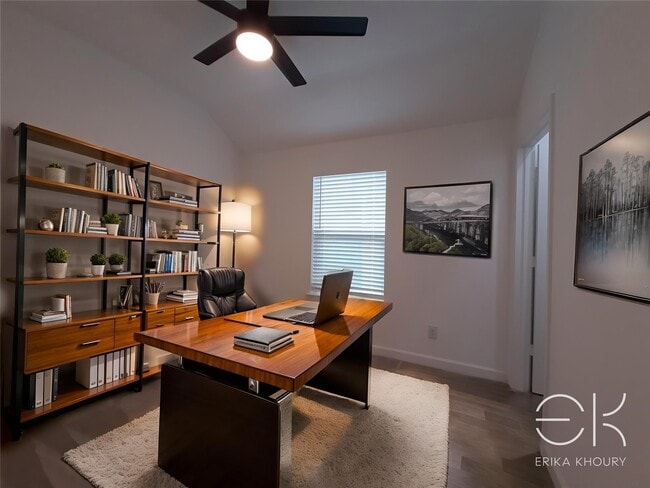 Building Photo - 4530 Mayflower St