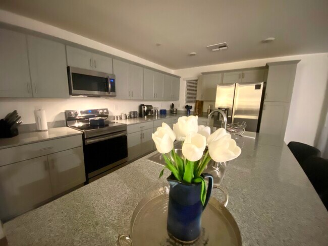 Building Photo - 2828 Mosaic Moon Ln