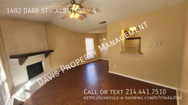 Building Photo - 1402 Darr St