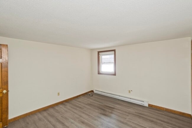 Building Photo - 236 State St