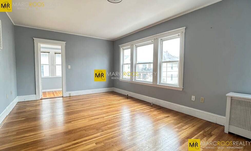 Building Photo - 16 Priscilla Rd