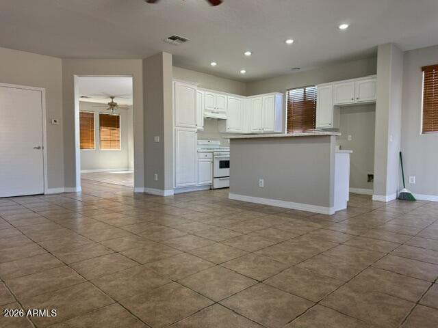 Building Photo - 4723 N 96th Ln
