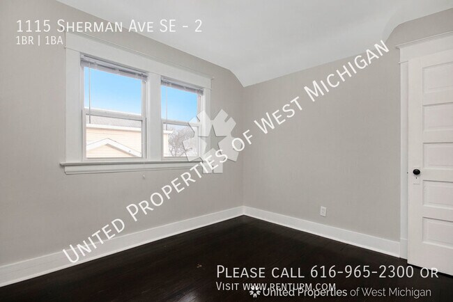 Building Photo - Available Now | Spacious One Bedroom Apart...