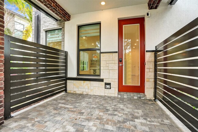 Building Photo - 8355 NW 7th Pl