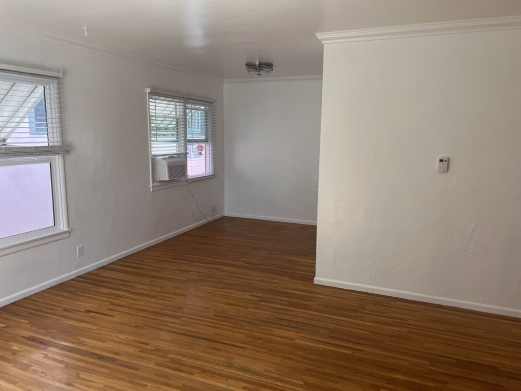 Building Photo - 4277 Tujunga Ave