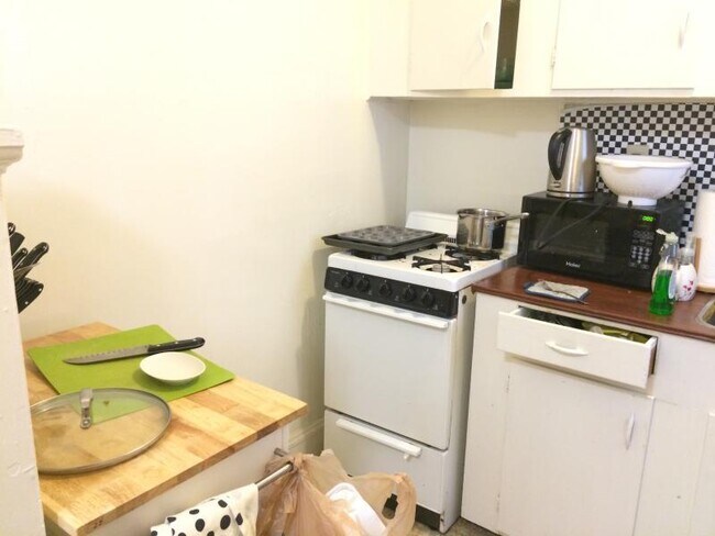 Building Photo - 1 bedroom in Cambridge MA 02138
