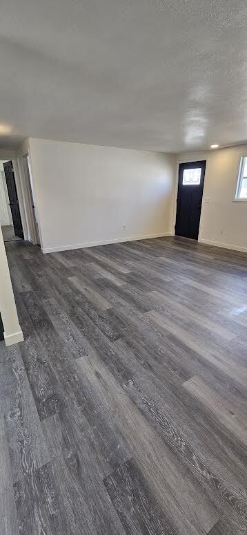 Building Photo - 618 11th St