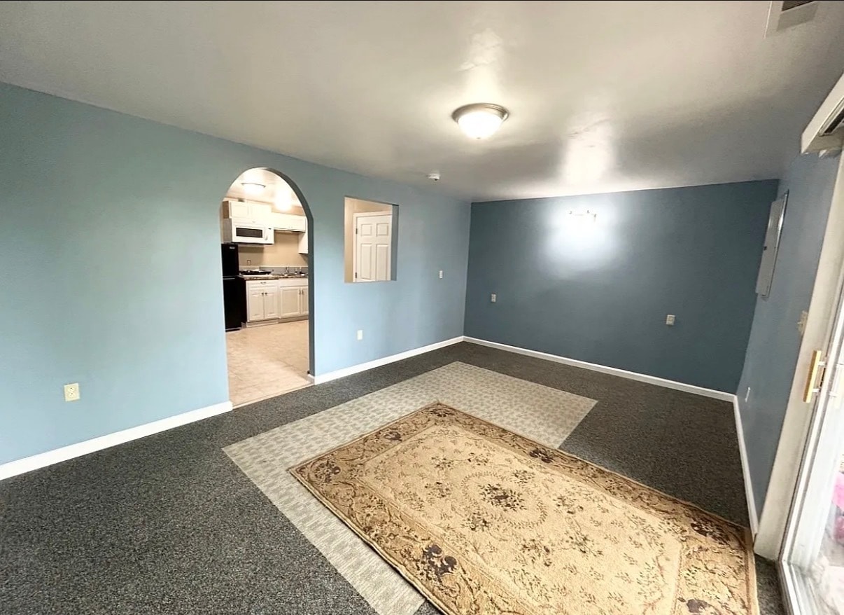 Building Photo - 781 Merlins Way