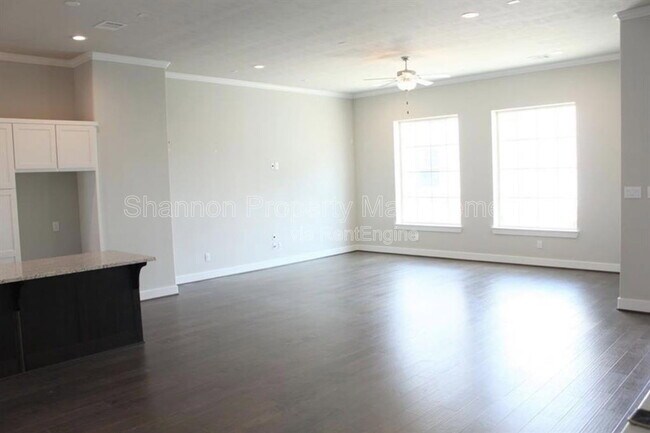 Building Photo - 10915 Brookeshire Chase Ln
