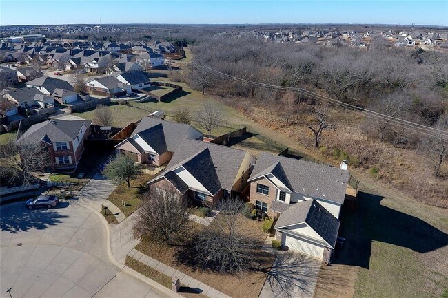 Building Photo - 160 Angus Dr