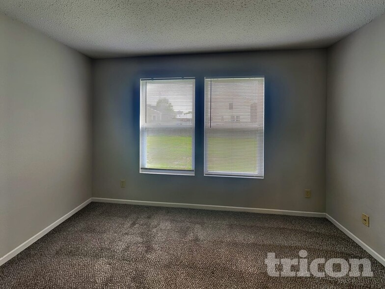 Building Photo - 3146 Brandenburg Dr