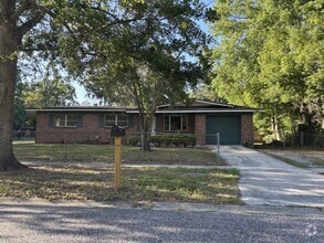 Building Photo - 7525 Sharbeth Dr S