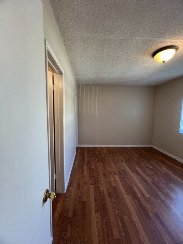 Building Photo - 10932 Palma Vista Ave